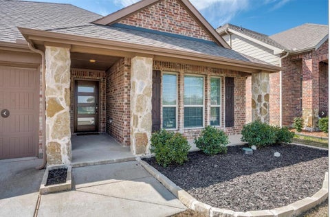 Photo of 308 Maverick Street, Anna, TX 75409 (MLS # 21335180)