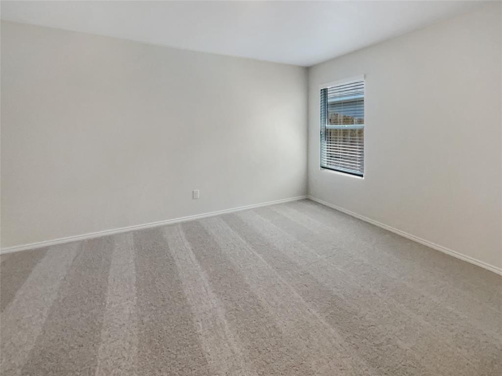 318 Moray Drive