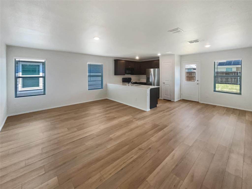 318 Moray Drive