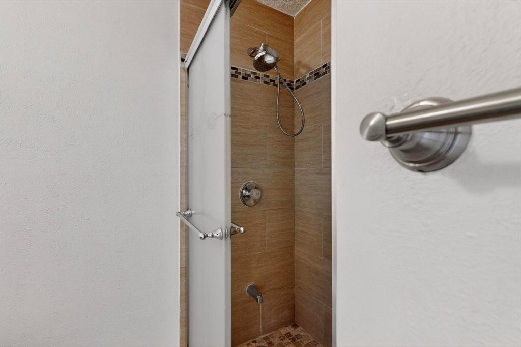 Huntington Village Add - Residential Lease