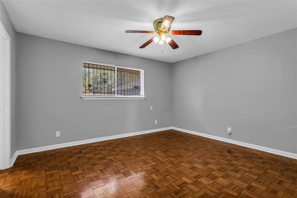 Glen Oaks - Residential Lease