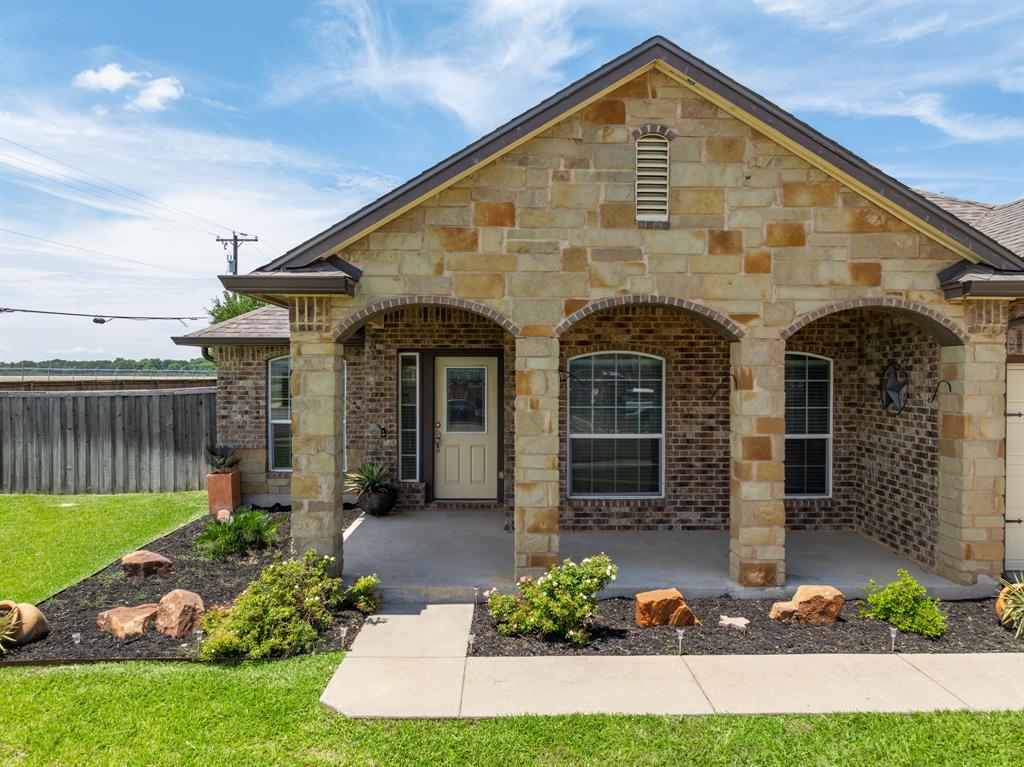 10193 Parker Springs Dr