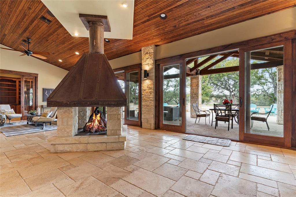 MAVERICK - Residential