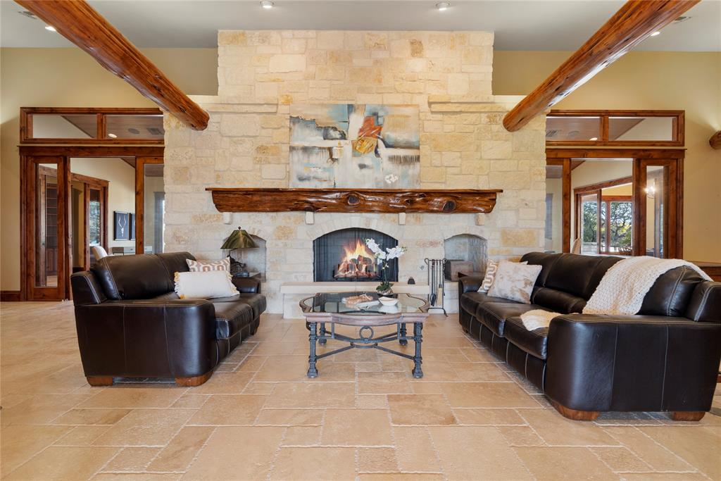 MAVERICK - Residential