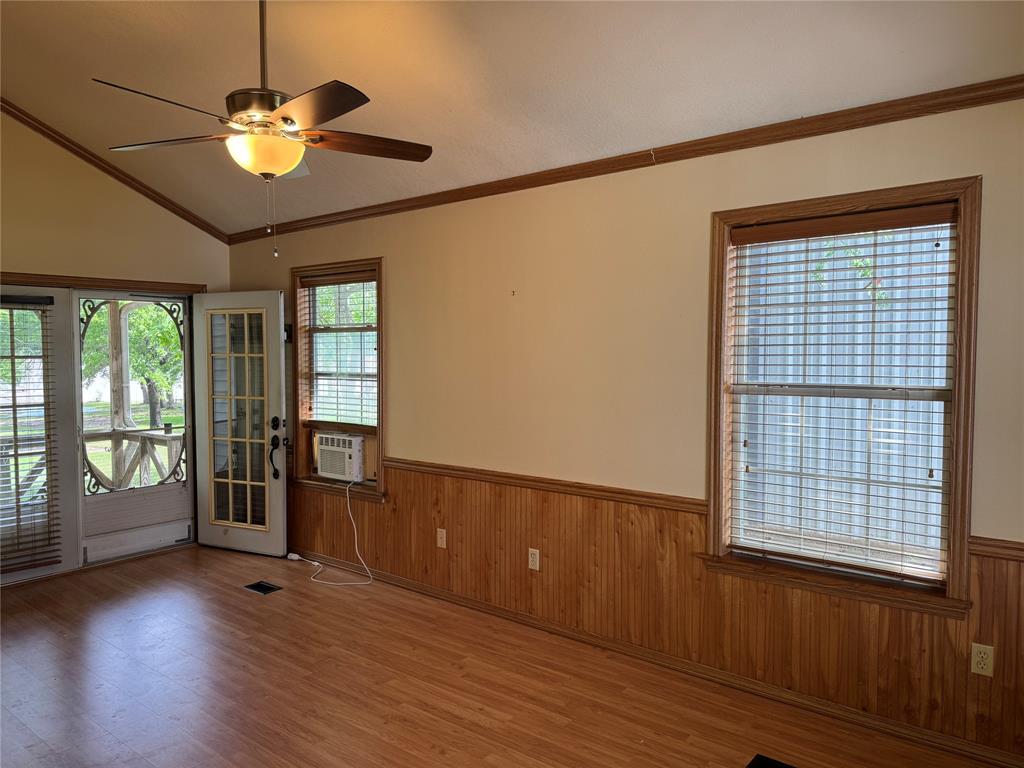 Nocona Lake Estate - Residential