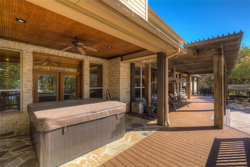 Lands End - Residential