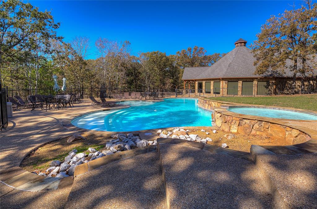 Lands End - Residential