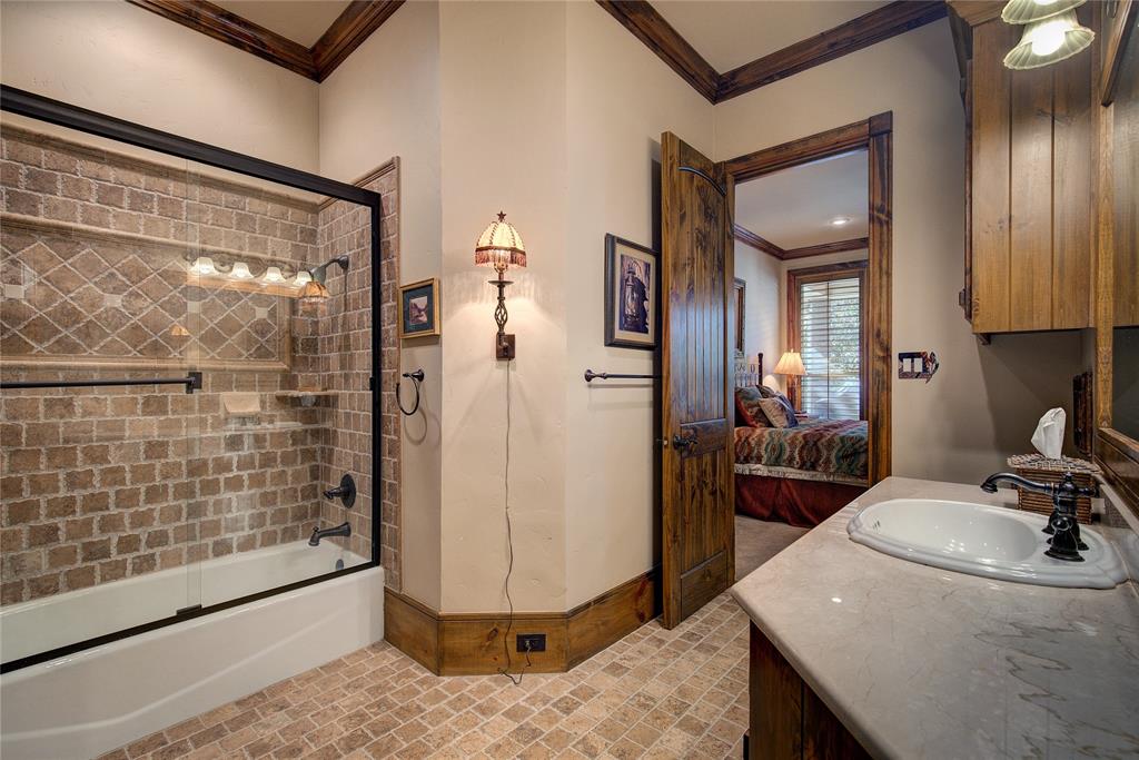 Lands End - Residential