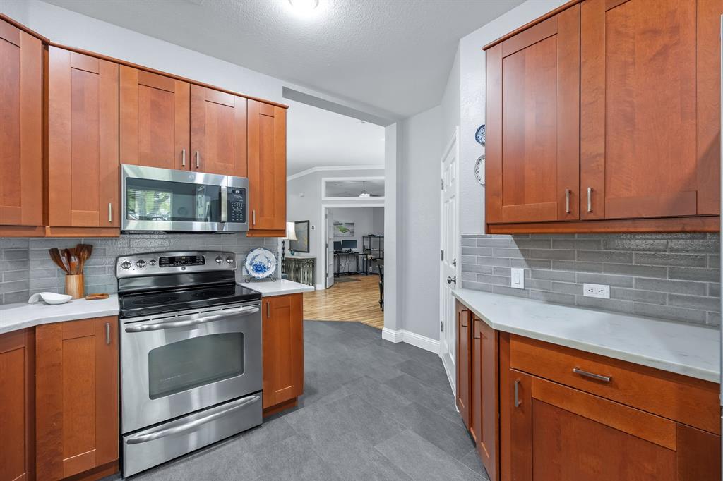 Summer Glen - Residential