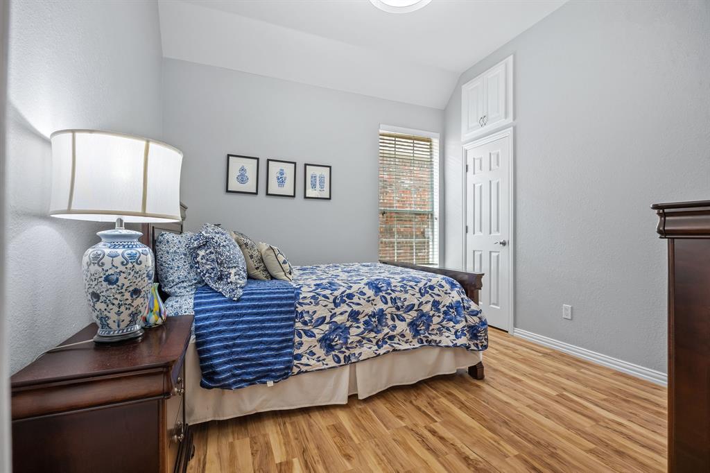 Summer Glen - Residential