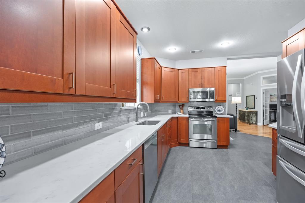 Summer Glen - Residential