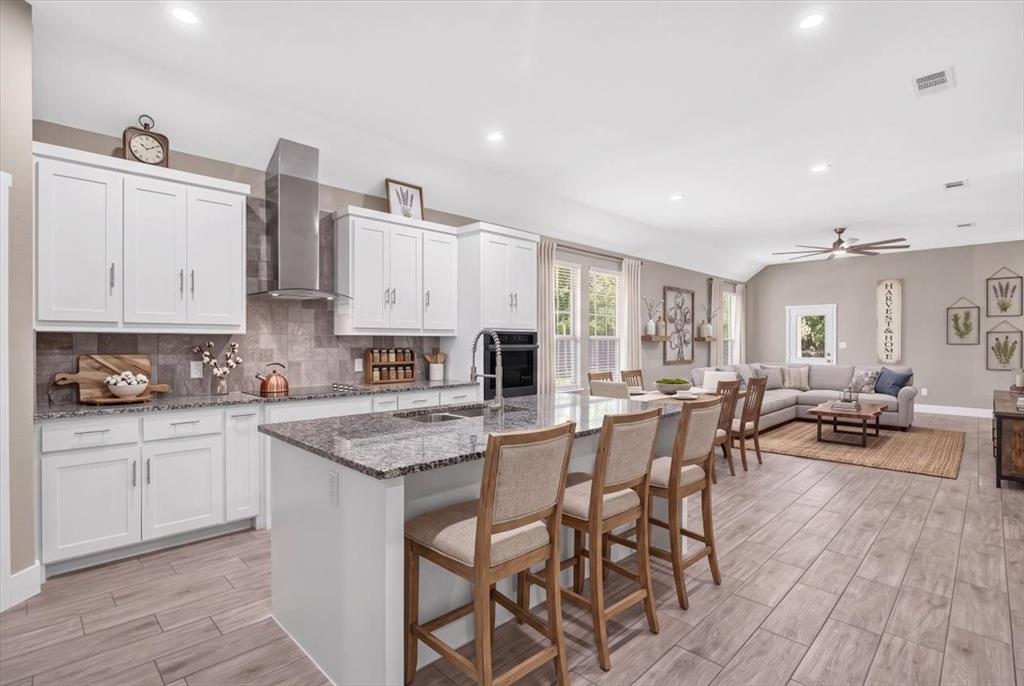 1093 Oak Ridge Drive