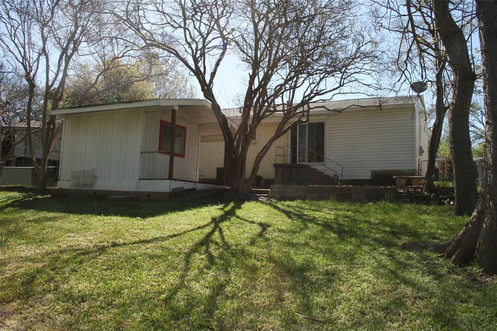 Valwood Park 06 - Residential