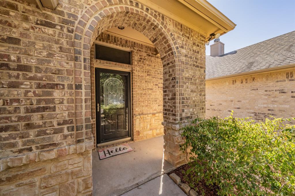 813 Claycourt Circle