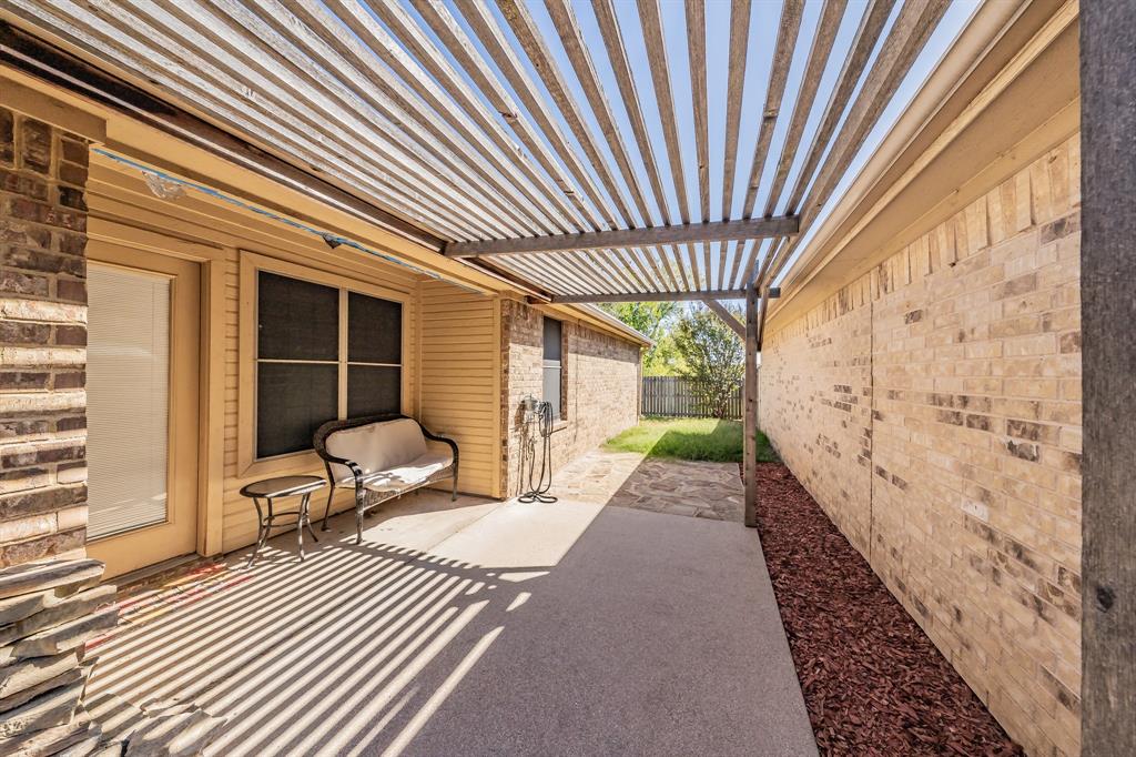 813 Claycourt Circle