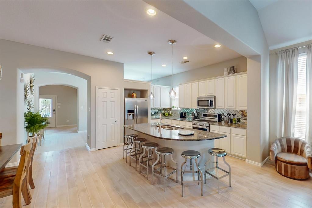 2651 Lake Ridge Drive