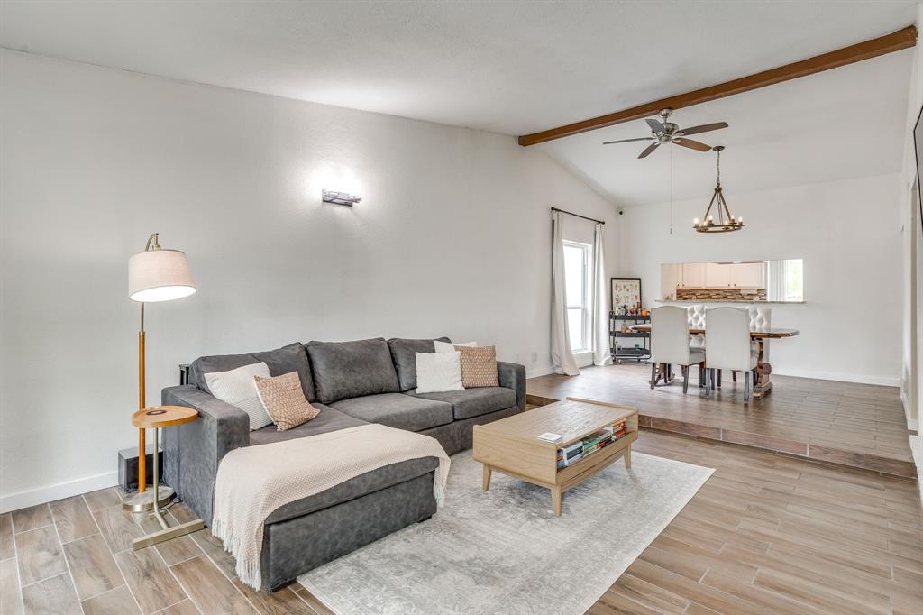 2101 Alder Trail