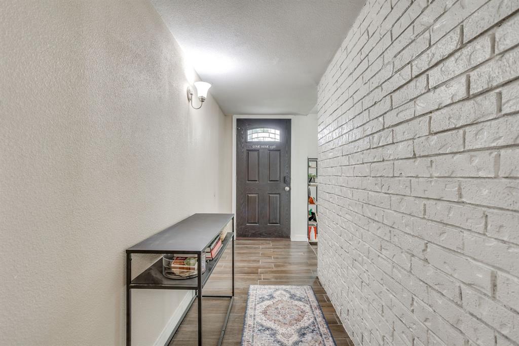2101 Alder Trail
