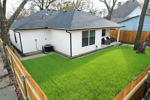 A home in Corsicana