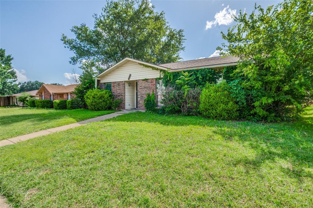 7426 Cloverglen Drive