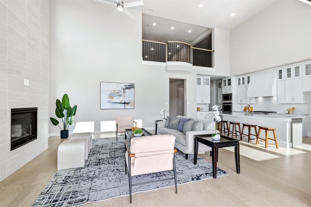 1060 Moon Deck Trail