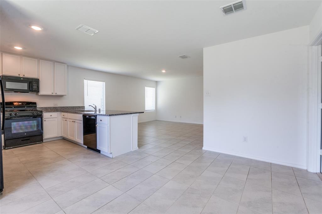 Linden Hills Ph 3 - Residential Lease