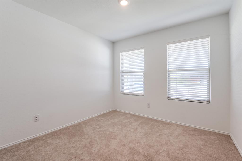 Linden Hills Ph 3 - Residential Lease