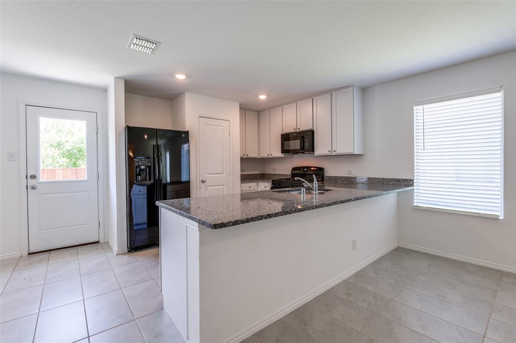 Linden Hills Ph 3 - Residential Lease