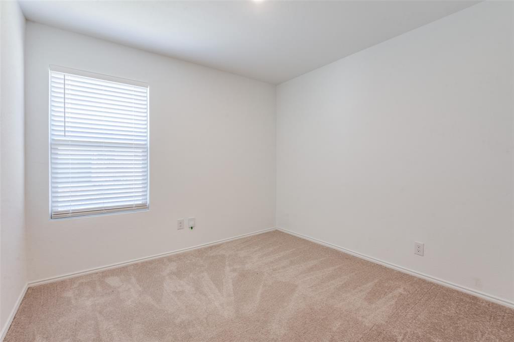 Linden Hills Ph 3 - Residential Lease