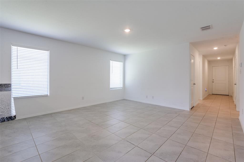 Linden Hills Ph 3 - Residential Lease