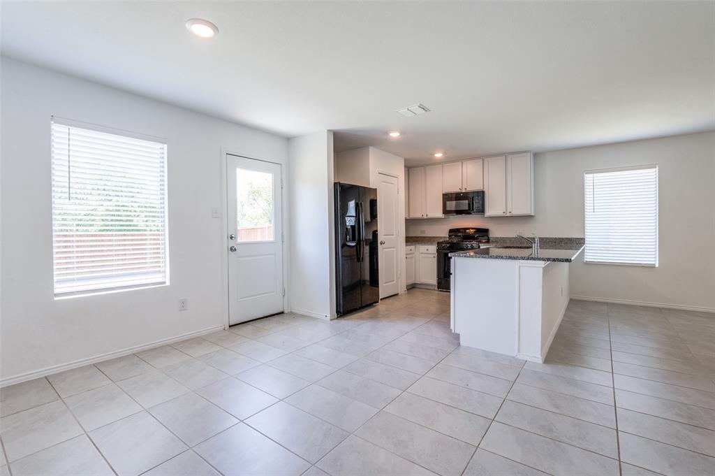 Linden Hills Ph 3 - Residential Lease