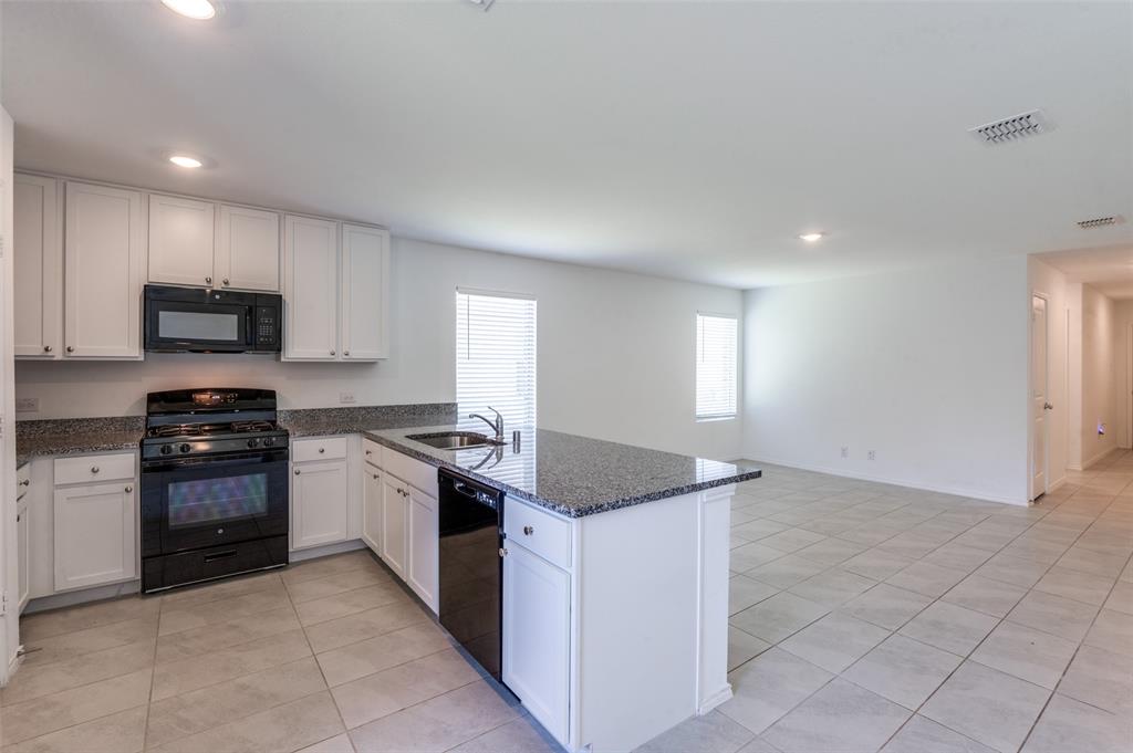 Linden Hills Ph 3 - Residential Lease