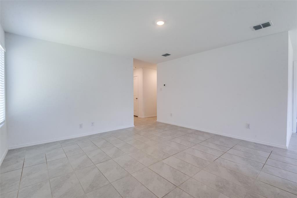 Linden Hills Ph 3 - Residential Lease