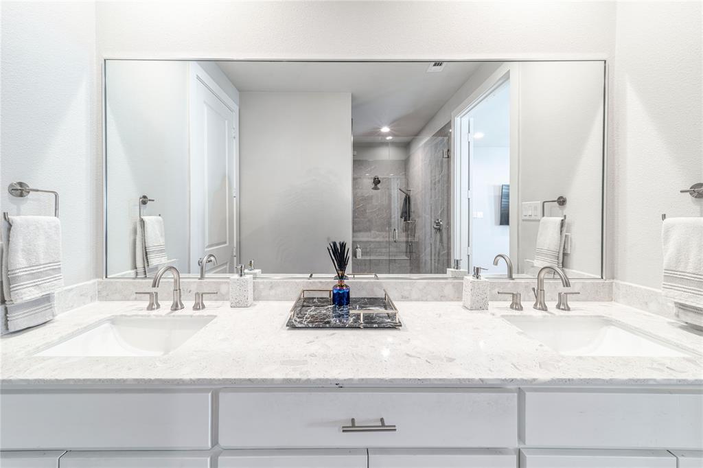 31 Dallas Square #1 - Residential Lease