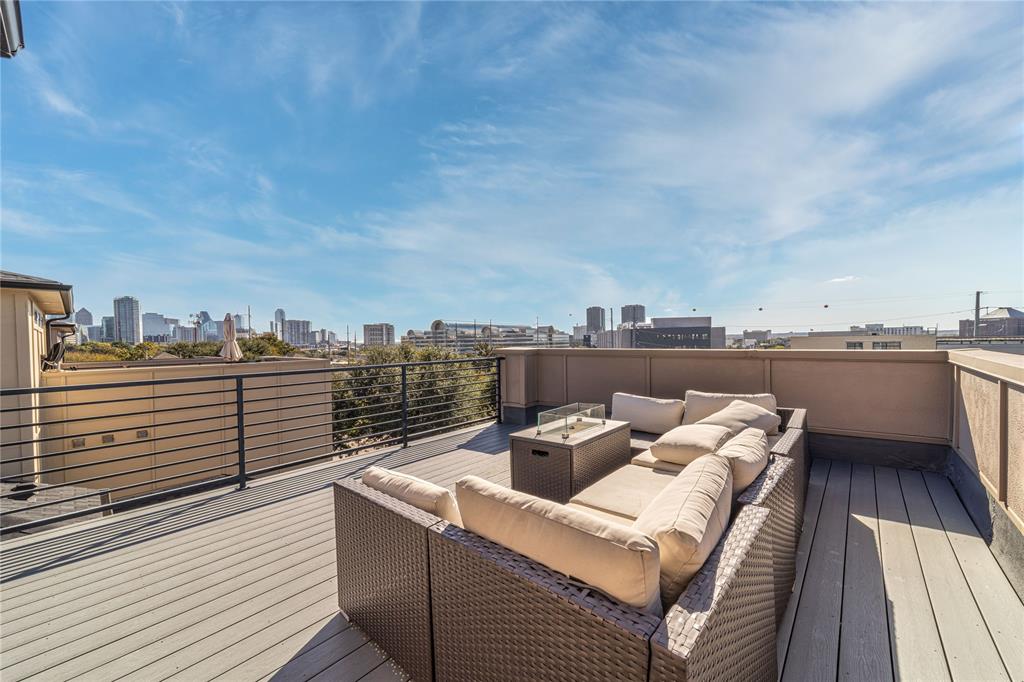 31 Dallas Square #1 - Residential Lease