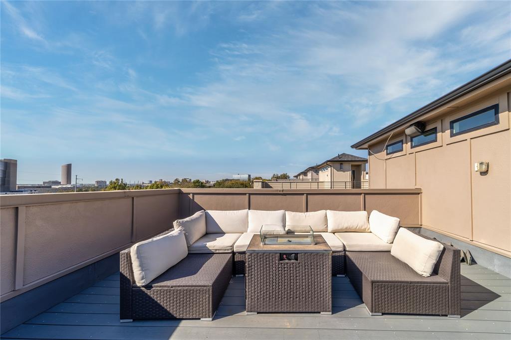 31 Dallas Square #1 - Residential Lease