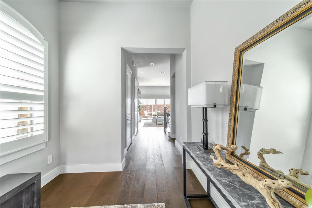 31 Dallas Square #1 - Residential Lease