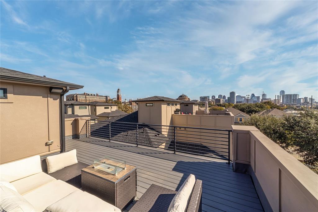 31 Dallas Square #1 - Residential Lease