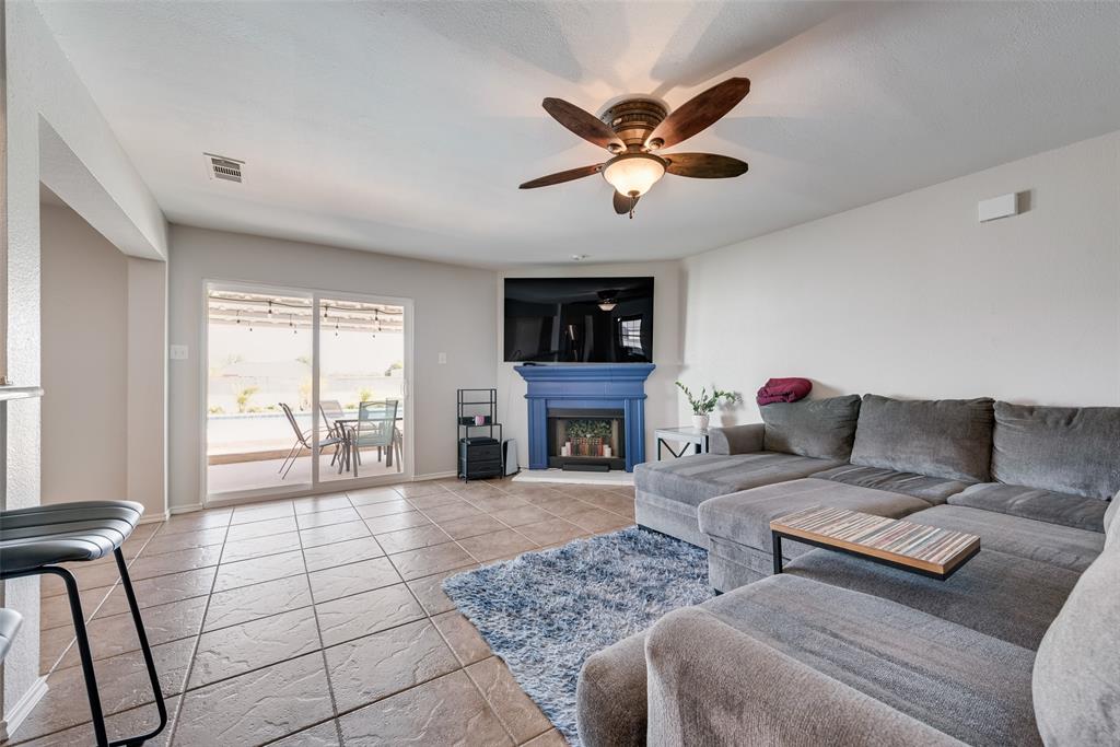 10951 Linda Circle