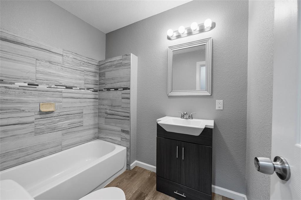 La Frosta Heights - Residential