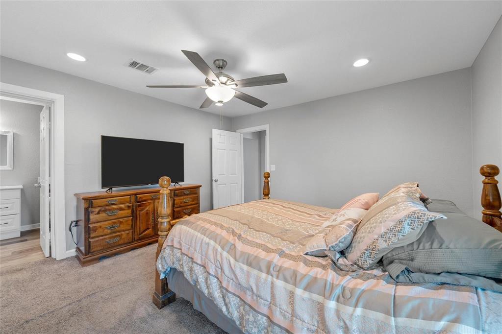 La Frosta Heights - Residential