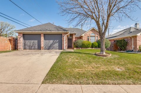 801 Lowe Drive Cedar Hill TX 75104