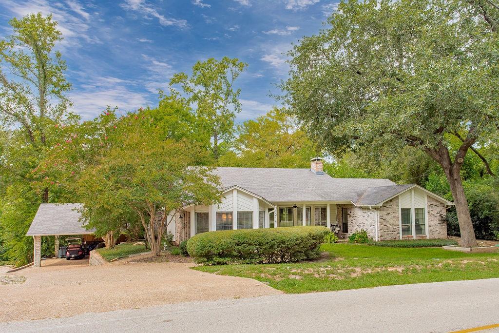214 E Hideaway Lane