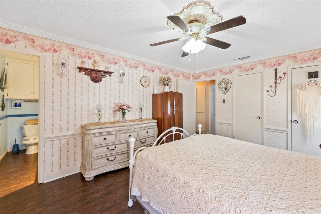 Royal Oak Estates - Residential