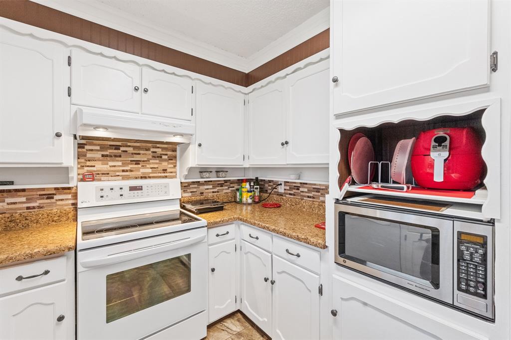 Royal Oak Estates - Residential