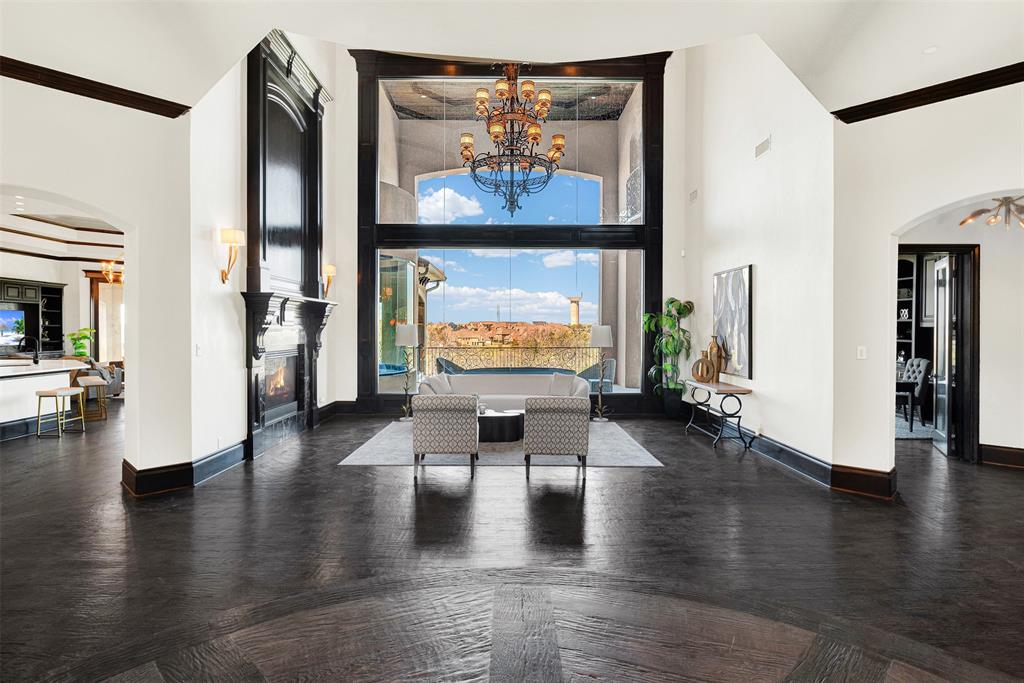 1000 LONG ISLES Lane