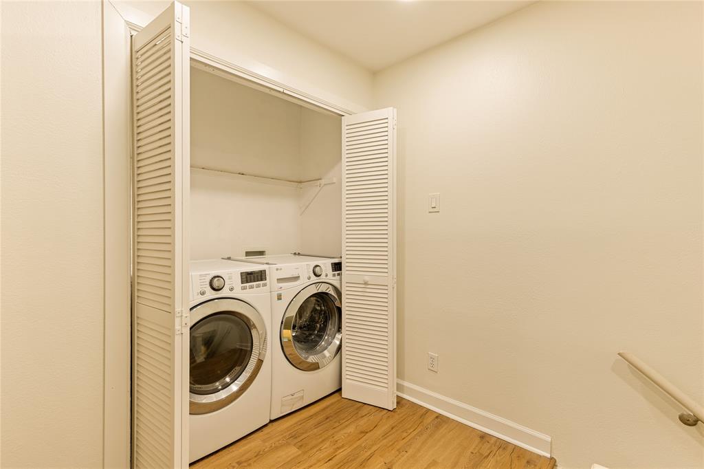 Holland Ave Condo 4015-4025 - Residential