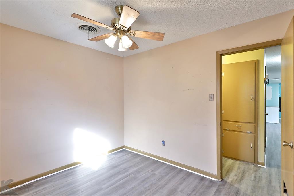 Park Plaza - Residential Lease