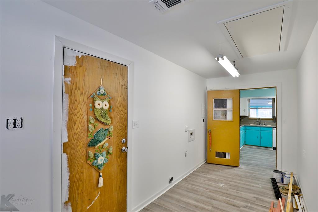 Park Plaza - Residential Lease