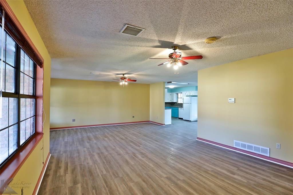 Park Plaza - Residential Lease